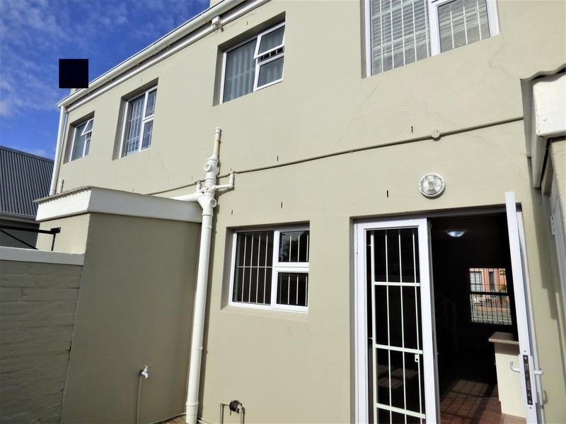 1 Bedroom Property for Sale in Observatory Western Cape